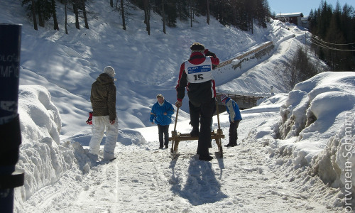 Schlittenrennen-2009-029-CIMG1806